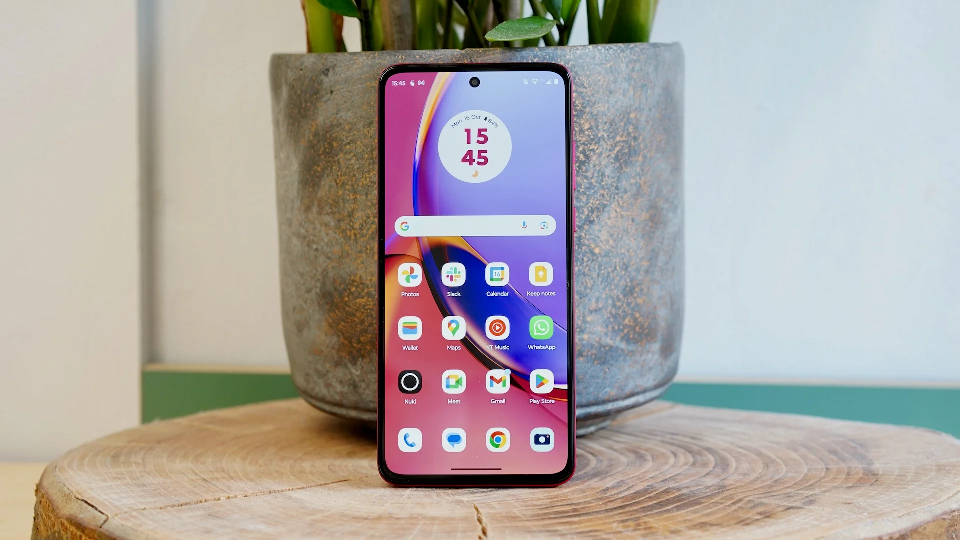 Motorola moto g84 5G Recensione: il migliore sotto i 250 euro